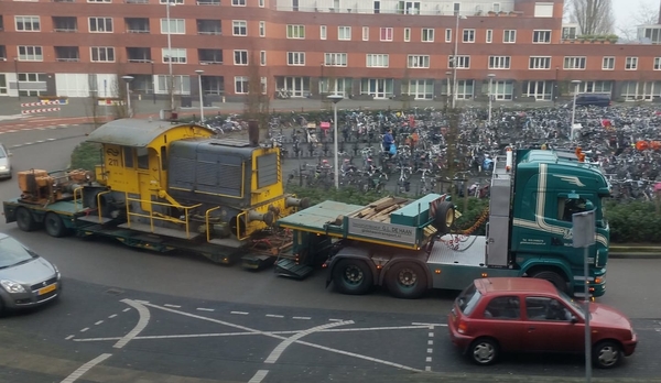 2017 Amersfoort Sik 211 wordt overgebracht