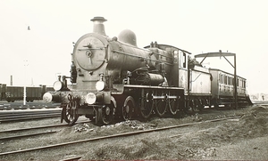 ex Blauwe Brabander, N.S.3501 samen met twee zeer oude rijtuigen,