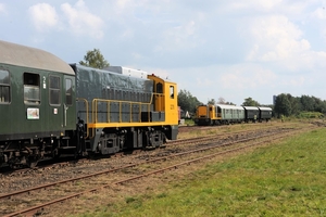 STAR EX NS 2278 en 2454 Station Stadskanaal op 17-09-2017 — bij