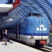 Nog een keer Schiphollijn,nu de 4011 in KLM kleuren langs het per