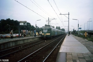 NS Mat 46 246+683+296 te Voorburg  02-10-1981-2