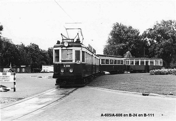 Dit is de keerlus bij het station in Leiden. De B111