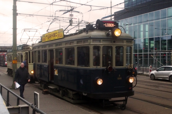NZH A106 + HTM 58 Den Haag Centraal