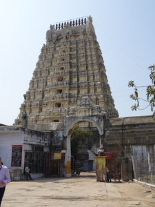 1BB Kanchipuram, grote tempel _DSC00071