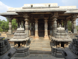 9G Halebid, Hoysaleswara tempel _DSC00720