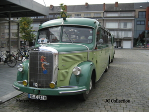 MB Oldtimer Bus (2)