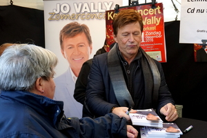 Jo Vally op de Roeselaarsemarkt-6-12-2016