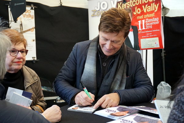 Jo Vally op de Roeselaarsemarkt-6-12-2016