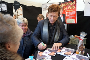 Jo Vally op de Roeselaarsemarkt-6-12-2016