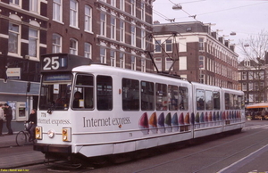 Apple i-Mac internet, GVB 778, Lijn 25, Ferdinand Bolstraat,