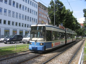 MVG 2133 (27) Sonnenstrasse Munchen 2008-08-14