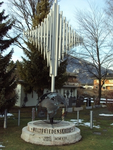 124