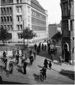 Zeestraat hoek Scheveningseveer 1930