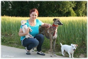 Liliane met haar honden.