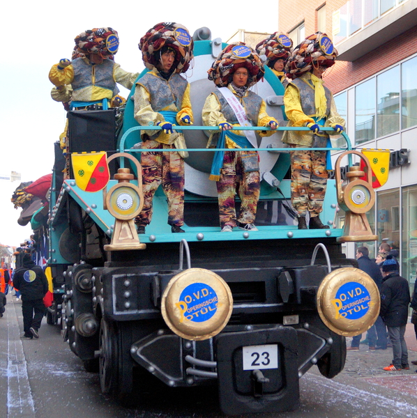 Roeselare-Carnavalstoet-28-2-2016