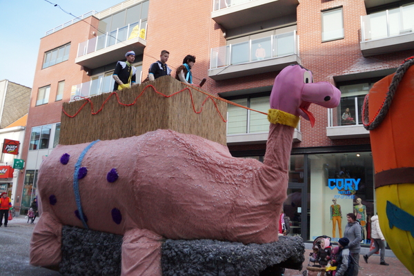 Roeselare-Carnavalstoet-28-2-2016