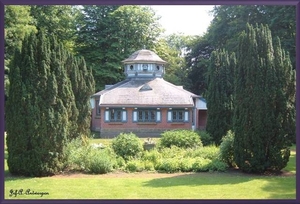 Vogelhuisje in ‘t Rivierenhof.