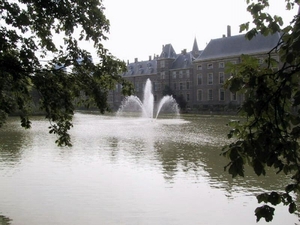 Fontein in de Hofvijver 31-07-2000