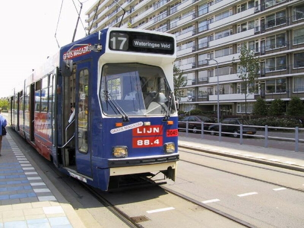 3045 Radio West Rijswijk in den Boogaard 13-06-2001