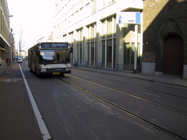 767 Parkstraat 25-02-2003