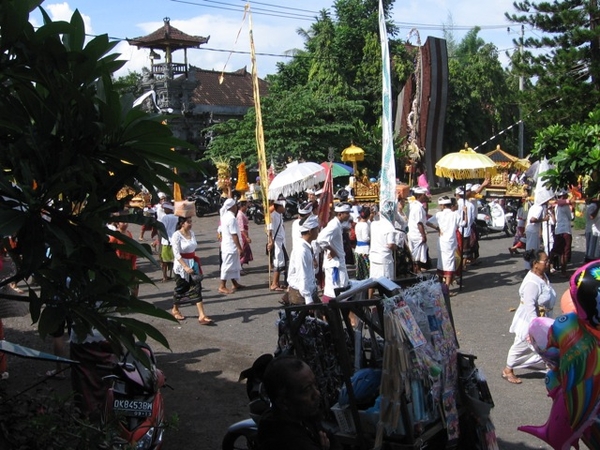 Melasti in Banyualit