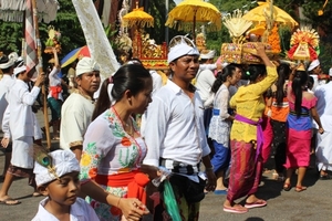 Melasti in Banyualit