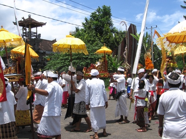 Melasti Banyualit