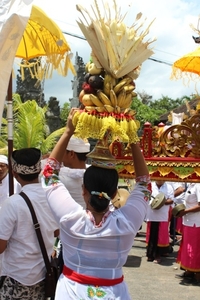 Melasti Banyualit
