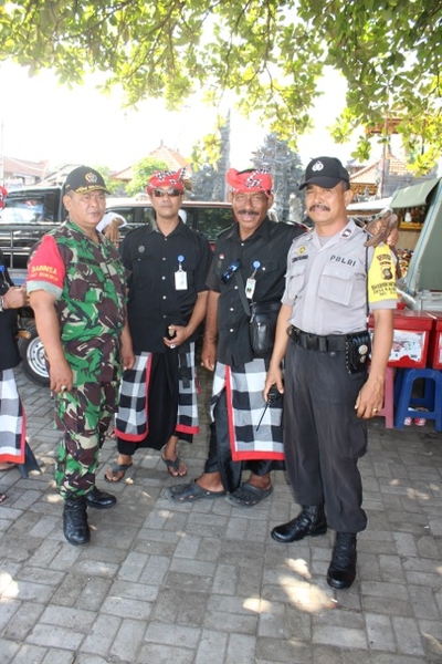 Melasti Kalibukbuk en Kayuputih