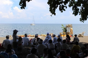 Melasti Kalibukbuk en Kayuputih