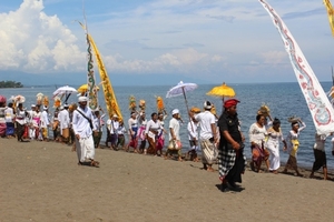 Melasti Kalibukbuk en Kayuputih