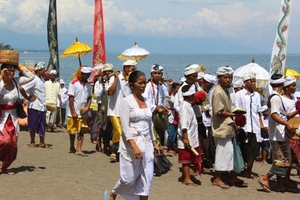 Melasti Kalibukbuk en Kayuputih