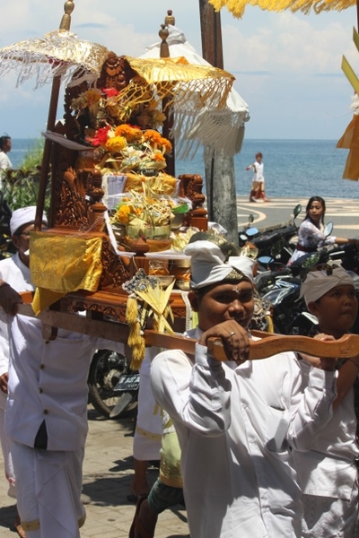 Melasti Kalibukbuk en Kayuputih