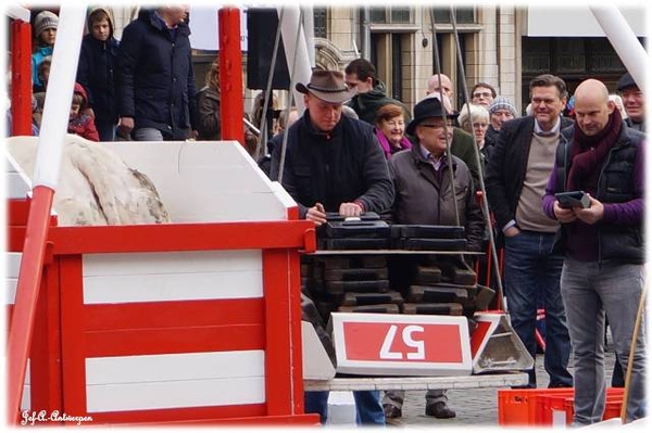 Antwerpen, Jef-A., De Grote Markt, Weegschaal Sint Jan.