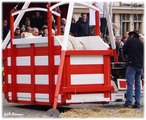 Antwerpen, Jef-A., De Grote Markt, Weegschaal Sint Jan.