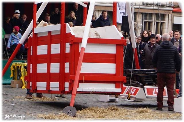 Antwerpen, Jef-A., De Grote Markt, Weegschaal Sint Jan.