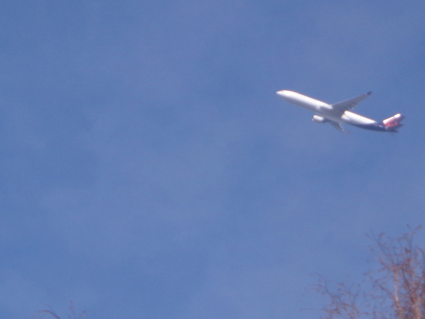 Veel vliegtuigen in de lucht