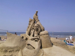 Zand-sculpturen 07-06-2003