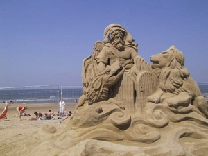 Zand-sculpturen 07-06-2003