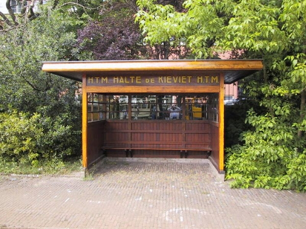 Tramhalte De Kievit 10-06-2001