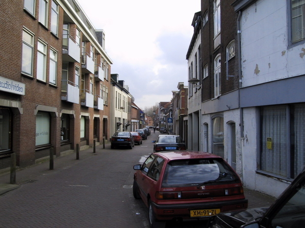 Venestraat 13-03-2001