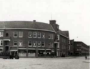 Goeverneurlaan hoek Van Zeggelenlaan 1931