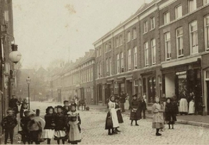 Westerbaenstraat 199 en hoger.1903.