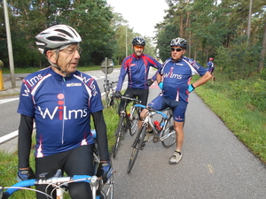 JAN BEKIJKT EVEN DE SITUATIE