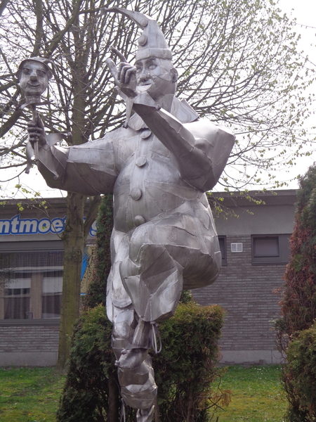 Standbeeld Andries, de zot va Wies