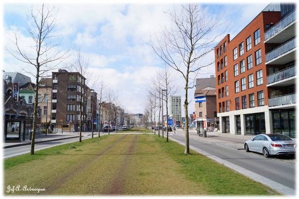 Westelijk zicht Londenstraat.