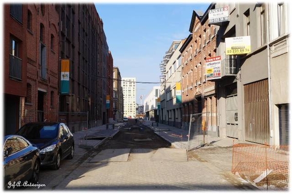 Antwerpen, 't Eilandje, Cadixwijk, Straten, Pleinen, Bruggen, Dokken, Gebouwen, Werven,