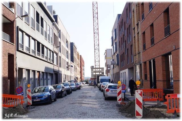 Antwerpen, 't Eilandje, Cadixwijk, Straten, Pleinen, Bruggen, Dokken, Gebouwen, Werven,