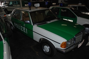 MB W123 Polizei