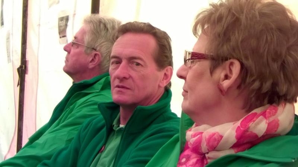 Reuzenstoet Ezemaal - Reus Holleke 5 jarig bestaan (15)